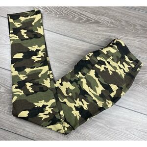 Shylo Women's Camo Print Lifting Leggings Green Size XL New